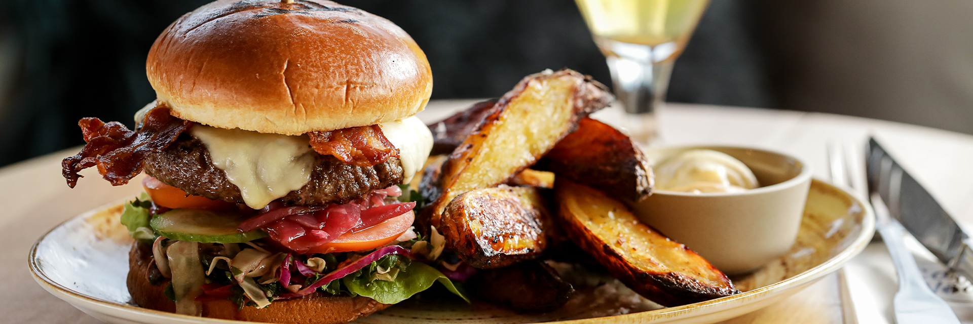 cafenoahburgertekstbillede